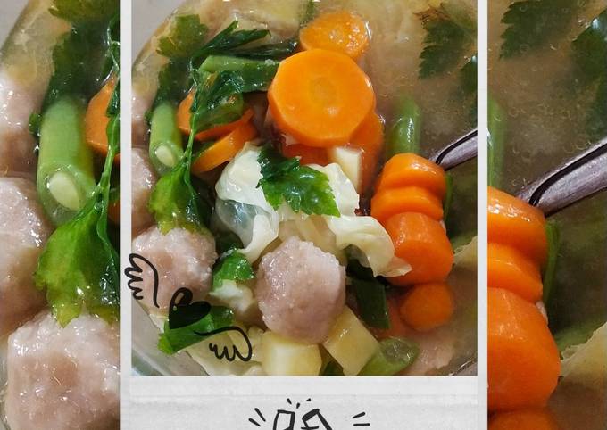 Cara Membuat Sayur Sop Bakso Yang Sempurna