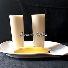 A picture of Easy banana smoothie.
