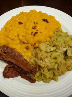 Una foto de Locrito, Picadillo de Brócoli & Entraña a la plancha
