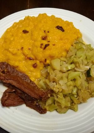 Una foto de Locrito, Picadillo de Brócoli & Entraña a la plancha