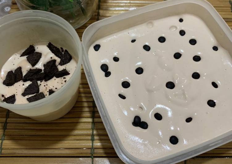 Bagaimana Menyiapkan Es krim coklat, Lezat Sekali