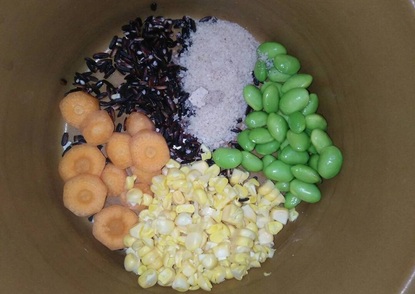 MPASI Bubur Beras Jagung + edamame + wortel + evoo