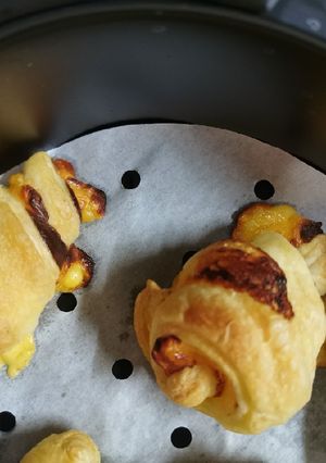 爆漿起司可頌（氣炸鍋） 的食譜成品照片