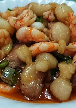 Hình của món Tôm sốt mặn ngọt.