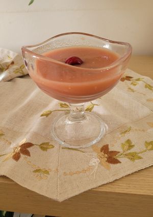 Una foto de Gazpacho con picotas