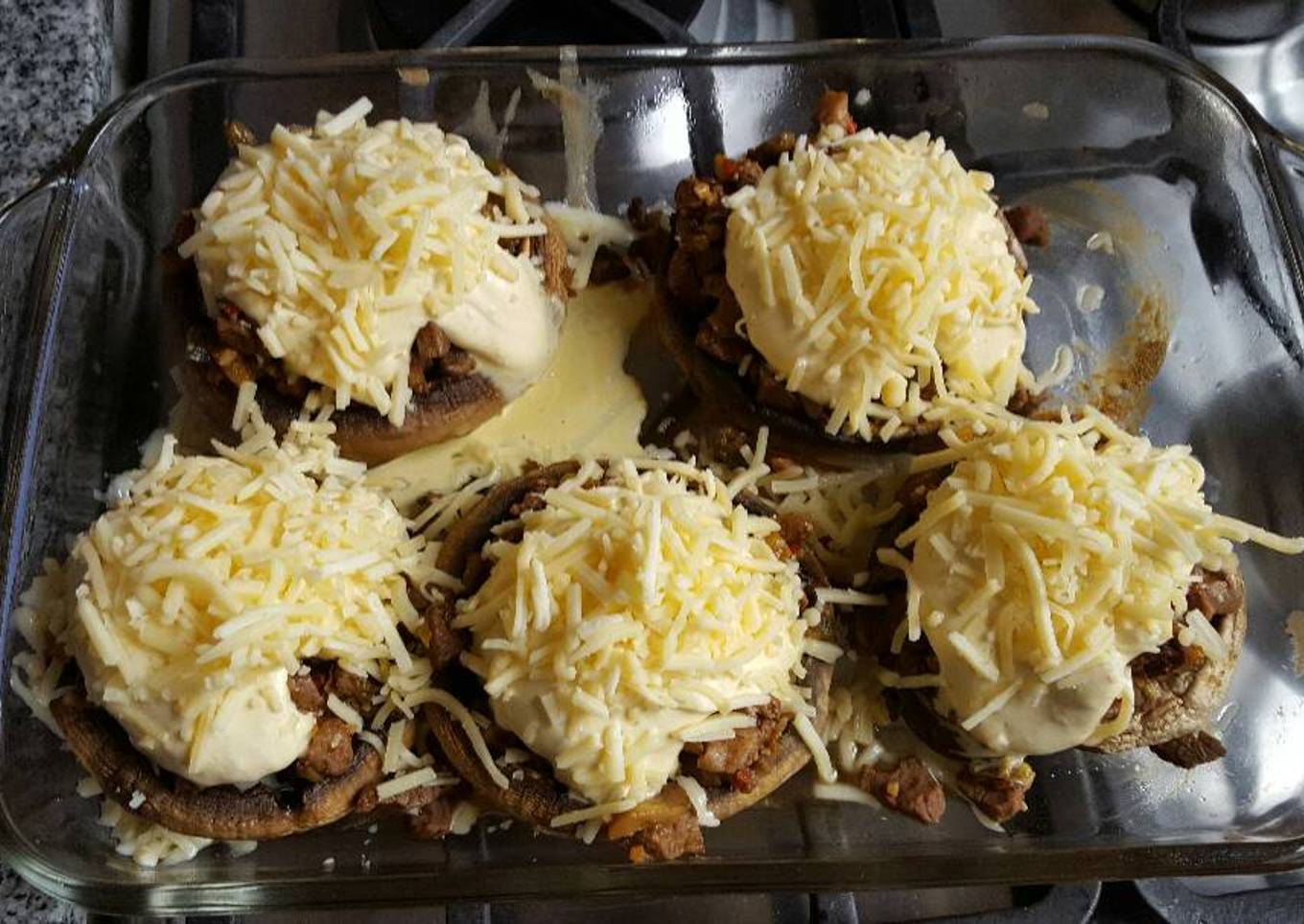 Champiñones rellenos