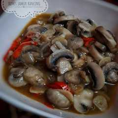 รูปของ Oseng jamur kancing