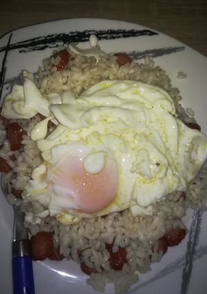 Una foto de Arroz a la cubana, a mi manera