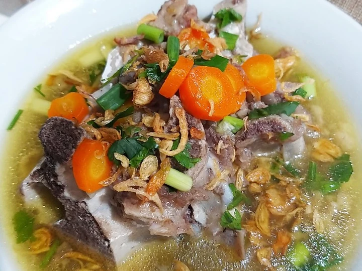 Langkah Gampang Membikin Resep Sop Tulang Sapi yang Uenak Anti Ribet, Uenak Banget