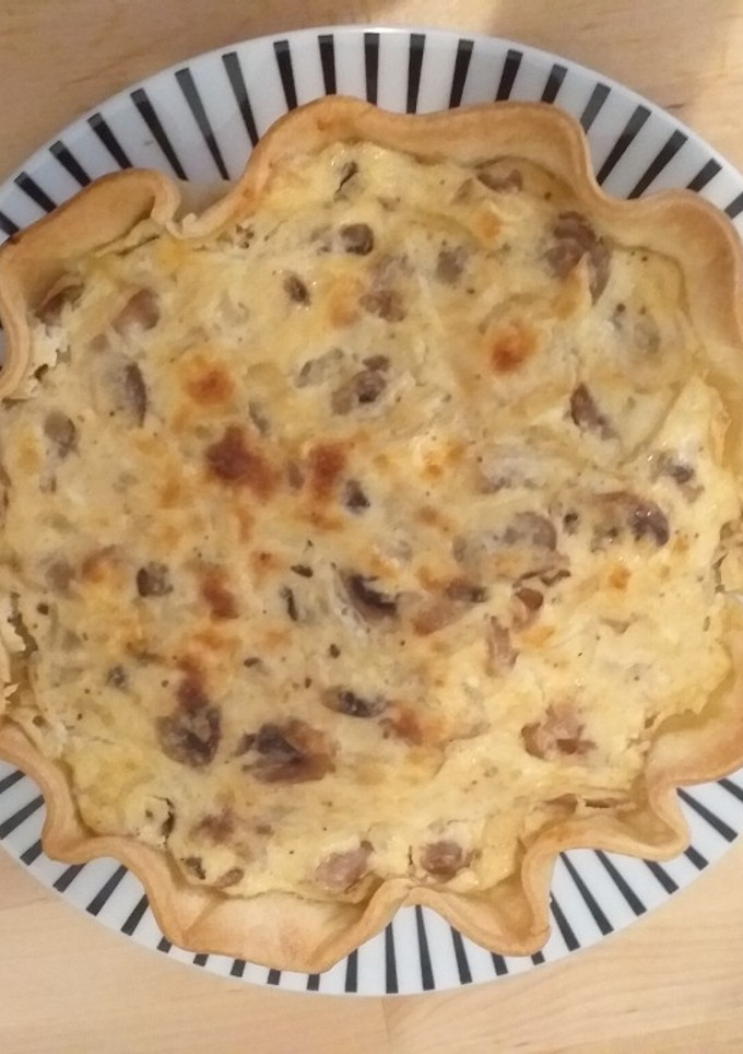 Una foto de Quiche vegetariano (receta fácil y rápida) 😃