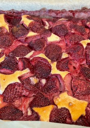 Epres pudingos piskóta recept fotója