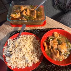 A picture of Black pepper chicken.