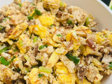Tahu telur scramble saus inggris