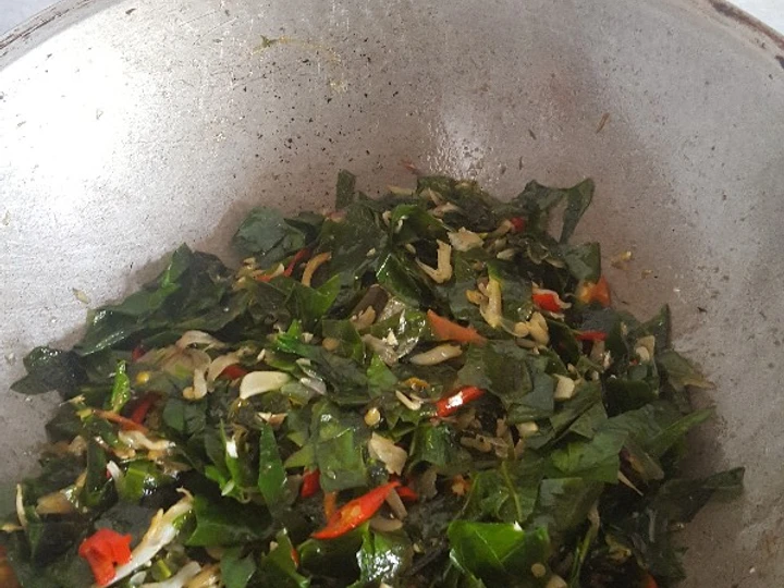 Langkah Mudah untuk Membikin Resep Tumis Daun Melinjo Campur Teri yang Sempurna Anti Ribet, Mantap