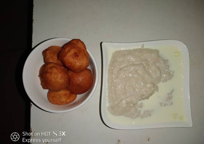 Recipe of Homemade Tomato sautéed bean cake and groundnut rice puddy