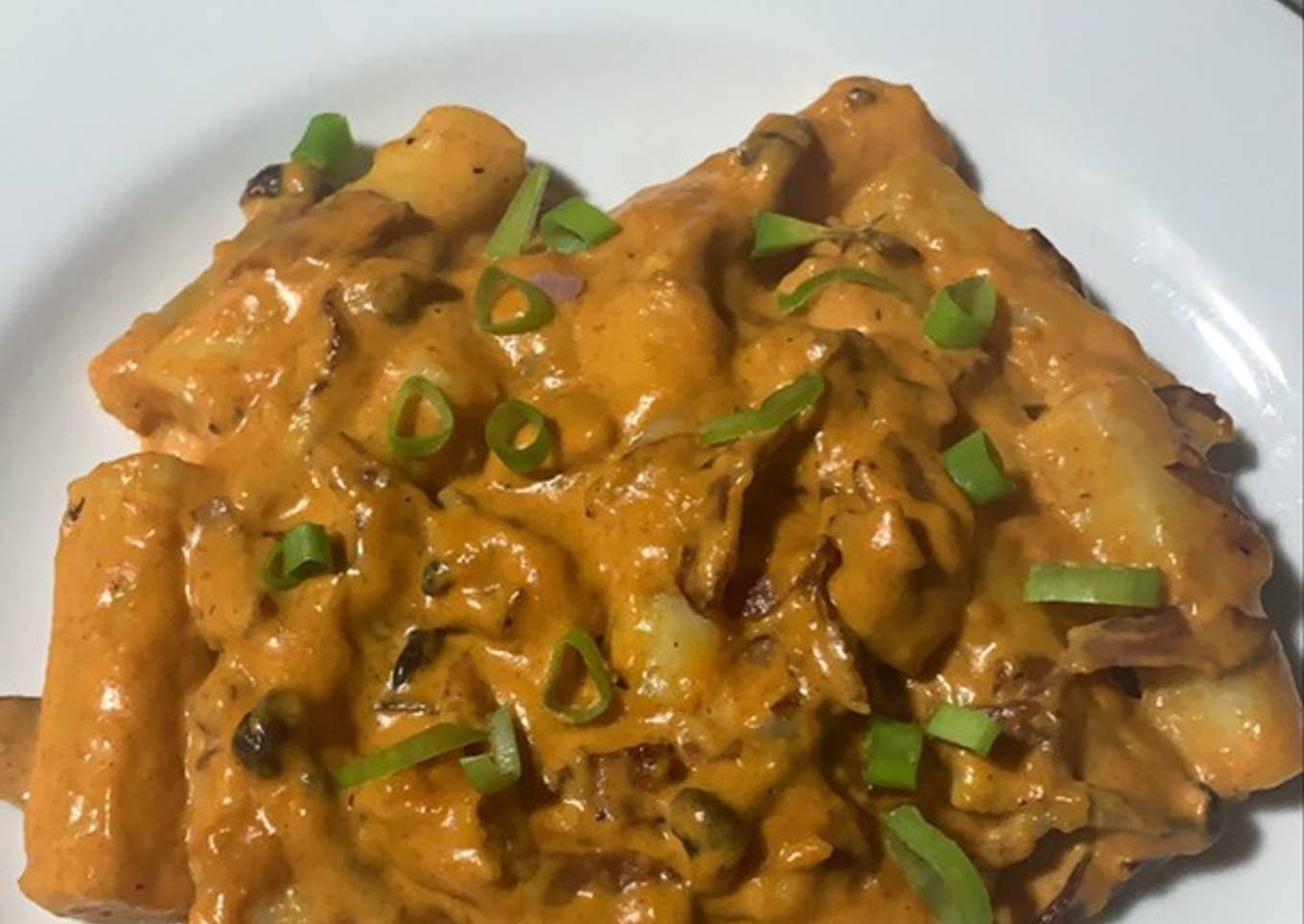 Spicy Toppoki Carbonara / Rose Sauce Toppoki