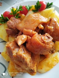 Csülkös, körömpörkölt recept fotója