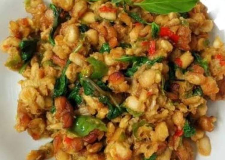 Cara Gampang Menyiapkan Tempe kemangi, Enak Banget