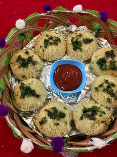 मल्टीग्रैंन इडली (Multigrain idli recipe in Hindi) रेसिपी मुख्य फोटो
