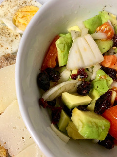 Una foto de Ensalada de aguacate muy muy rica ¡fácil y ha sido una sorpresa!