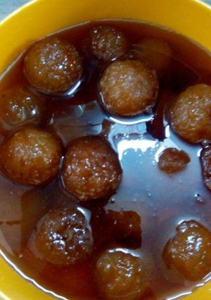 A picture of Amla Murabba.