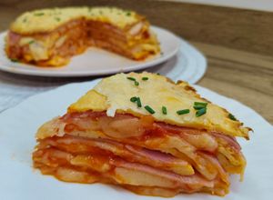 Foto principal de Milhojas de Tortilla, Jamón y Queso