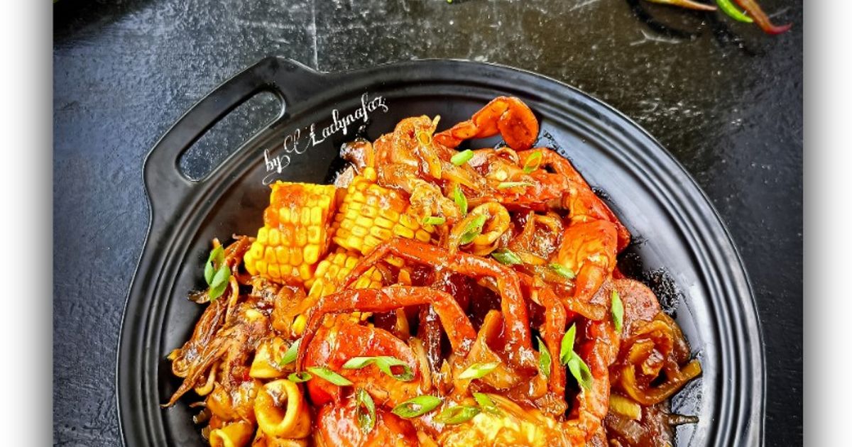 Asam manis kepiting dan cumi