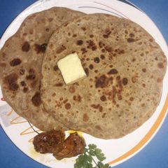 A picture of Sattu ka paratha.