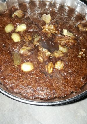 A picture of Bourbon biscuit cake.