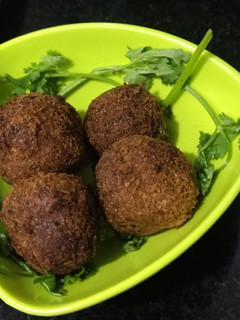 மட்டன் பால்ஸ்(mutton balls recipe in tamil) செய்முறை முக்கிய புகைப்படம்