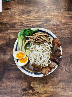 Una foto de Tonkotsu ramen