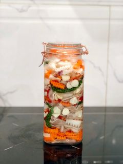 Hình của món Tai heo ngâm chua ngọt.