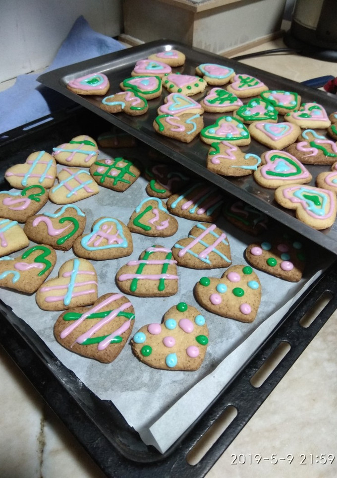 Una foto de Galletas de manteca con glasé