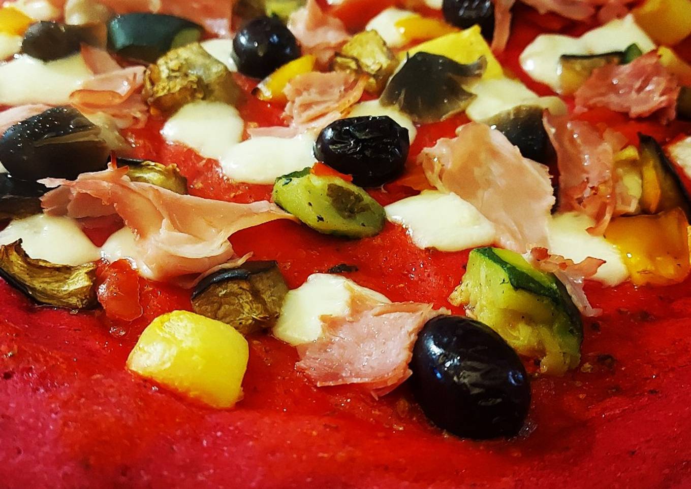 Gluten-free pizza with beet dough