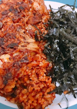 Foto resep Nasi Goreng Kimchi (Kimchi Bokkeumbap with Cheese)