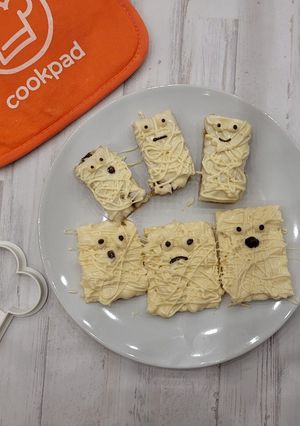 O poză a rețetei Mini mumii de Halloween🎃.