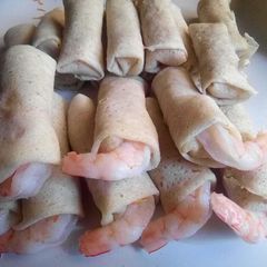 A picture of My shrimps spring roll.