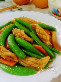 甜豆炒魷魚花 的食譜成品照片