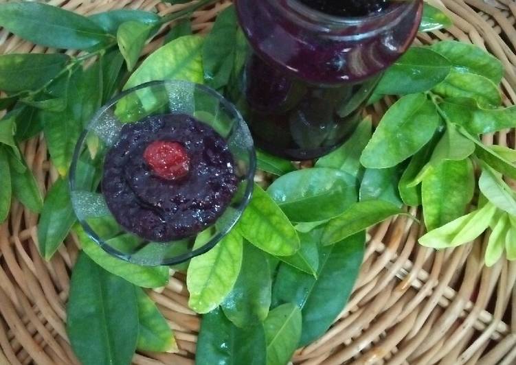 Simple Way to Prepare Any-night-of-the-week Indian blue berries Jam recipe