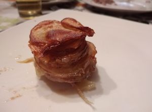 Una foto de Torre de papas al horno