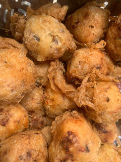 A picture of Yam balls.