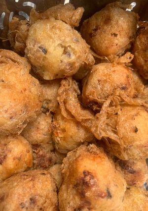 A picture of Yam balls.
