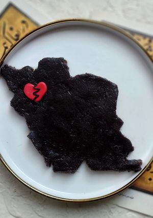 عکسی از دستور حلوا خرما شکلاتی