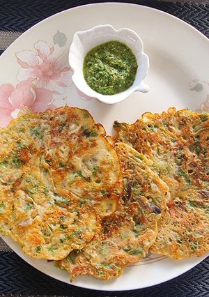 A picture of Mung Dal chilla.
