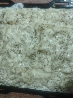 Una foto de Coliflor muy fácil gratinada con nata líquida queso y orégano