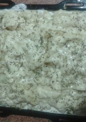 Una foto de Coliflor muy fácil gratinada con nata líquida queso y orégano