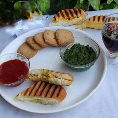 A picture of Paneer Bhurji Panini.