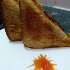 A picture of Potato sandwich.