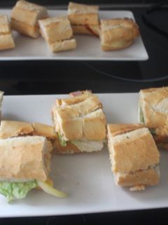 Una foto de Bocadillo de sobras de tortilla troceado