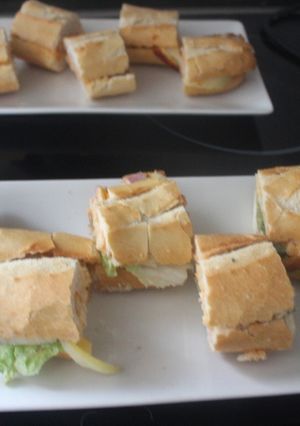 Foto principal de Bocadillo de sobras de tortilla troceado